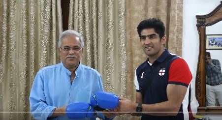 जल्द ही रायपुर में प्रोफेशनल बॉक्सिंग मैच होंगे : भूपेश बघेल