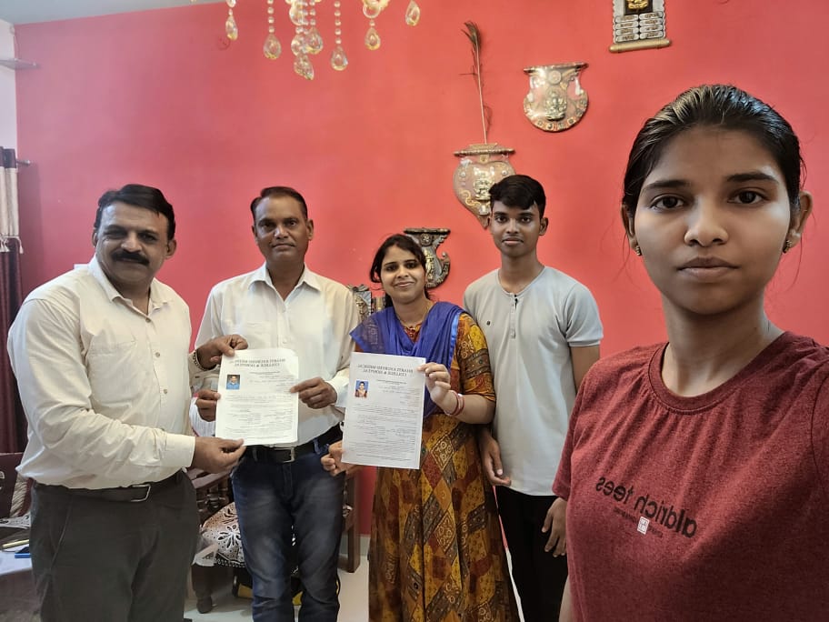 जिस मेडिकल कॉलेज में बिटिया पढ़ती है वहीं साहू दंपत्ति ने किया देहदान