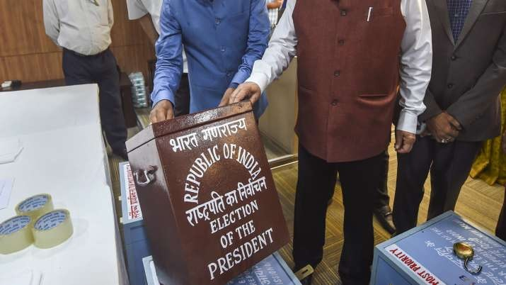 राष्ट्रपति चुनाव : चेक-इन बैगेज में नहीं जाएगी मतपेटी, बनेगा डिजिग्नेटेड एयर टिकट