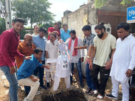 58 ट्रेनों को रद्ध करना हिन्दु त्यौहार विरोधी मानसिकता-अभय नारायण राय