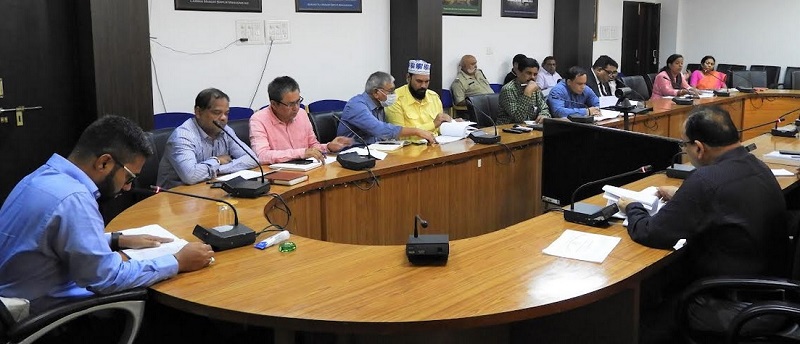 शासन की योजनाओं के क्रियान्वयन में तेजी से कार्य करें : निलेशकुमार क्षीरसागर