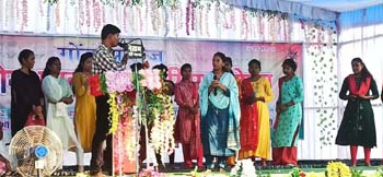 गोंड़ समाज का प्रदेश स्तरीय युवक युवती परिचय सम्मेलन, 100 से अधिक ने दिया अपना परिचय