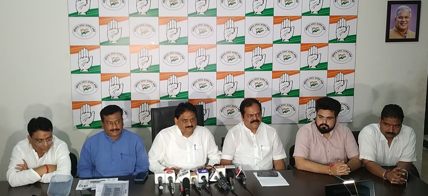 कांग्रेस का जवाब : रमन सिंह झूठ बोल रहे...उन्होंने 60 हजार किमी सड़क बनाई... छग में कुल 32800 किमी ही सड़क