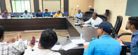 जल जीवन मिशन : निर्माण कार्यों को अनुबंधित सुरक्षा मानदंडों का पालन कर शीघ्र पूर्ण करने के निर्देश