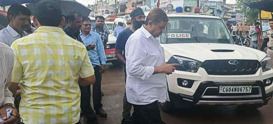 मंत्री अकबर ने किया मुख्यमंत्री भेंट-मुलाकात और जन चौपाल कार्यक्रम स्थल का निरीक्षण