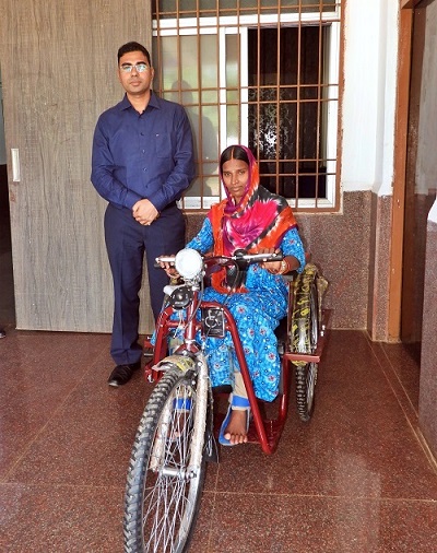 दुरपति बाई की ट्रायसायकल से राह हुई आसान