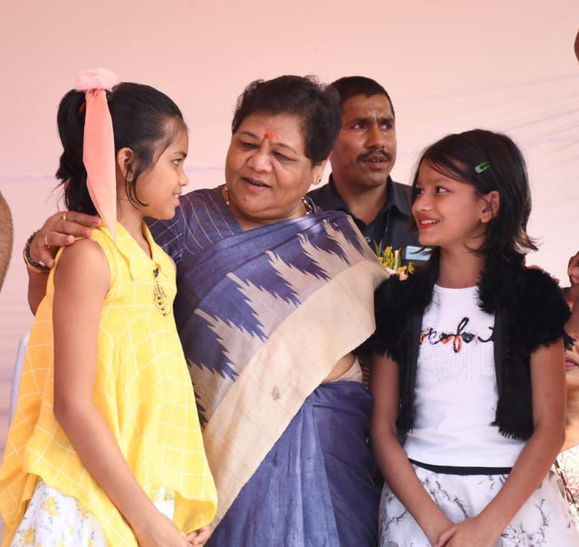 राज्यपाल ने बाल दिवस के अवसर पर बच्चों को दी शुभकामनाएं