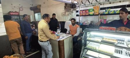 14 वर्ष से कम बालक व बालिकाओं को किसी तरह नियोजित करना अपराध