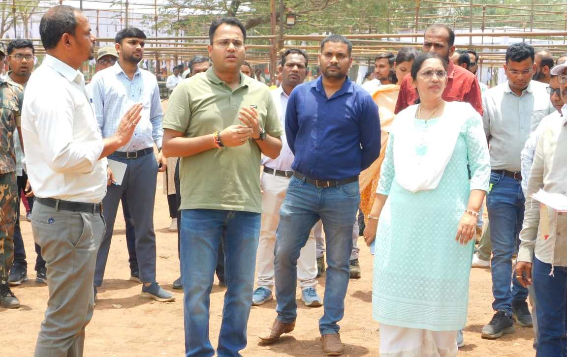 कलेक्टर ने भेंट-मुलाकात स्थल का किया चिन्हांकन