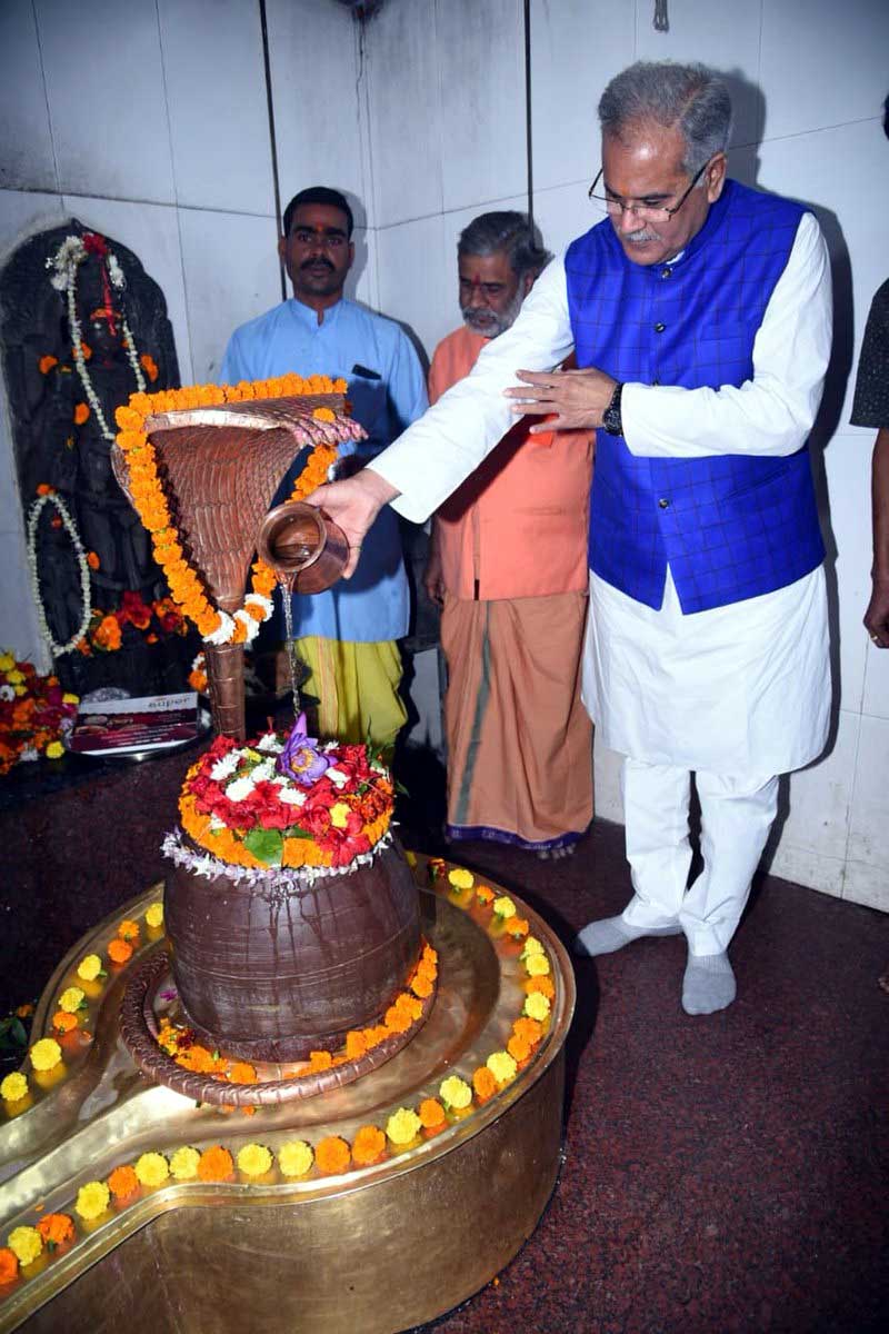 सीएम बघेल ने दी श्रावण मास के प्रथम सोमवार की बधाई