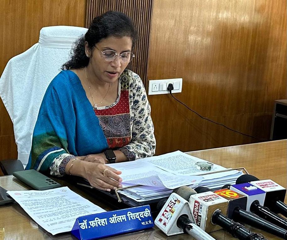 कलेक्टर ने की चुनाव तैयारियों की समीक्षा