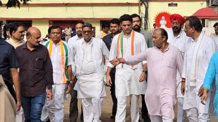 विधायक देवेंद्र यादव की गिरफ्तारी के विरोध में कांग्रेस का आज छत्&zwj;तीसगढ़ में प्रदर्शन