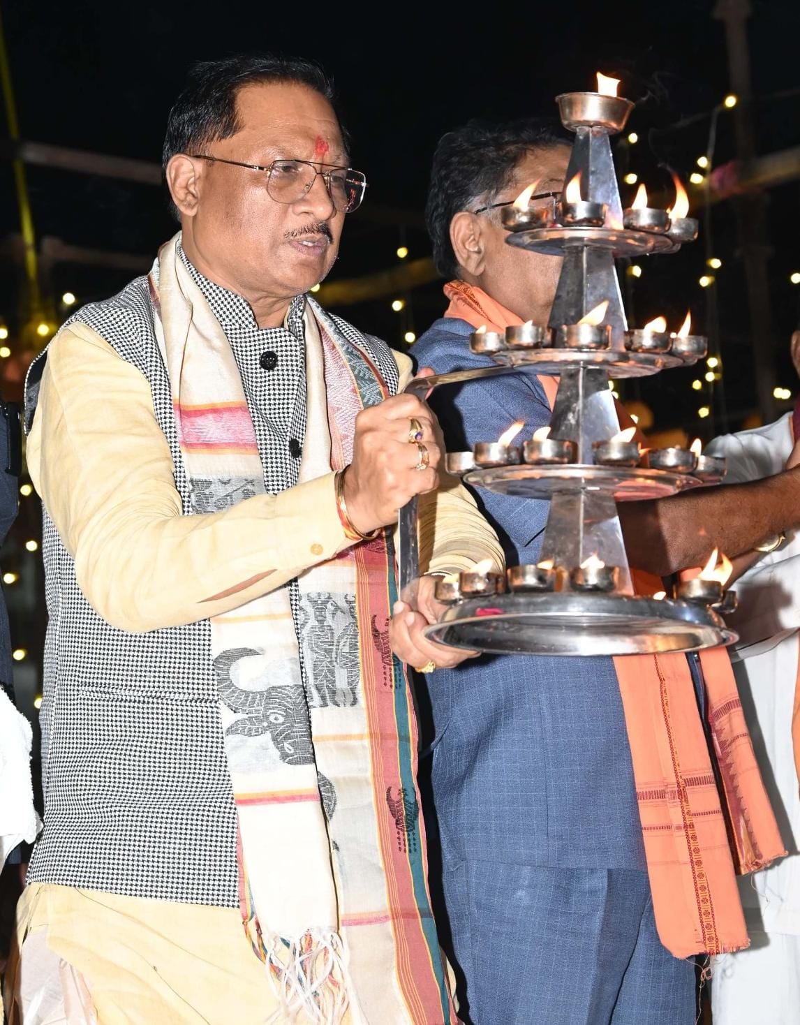 मुख्यमंत्री विष्णु देव साय मां महानंदा चित्रोत्पला गंगा महानदी महाआरती महोत्सव-2024 में हुए शामिल 