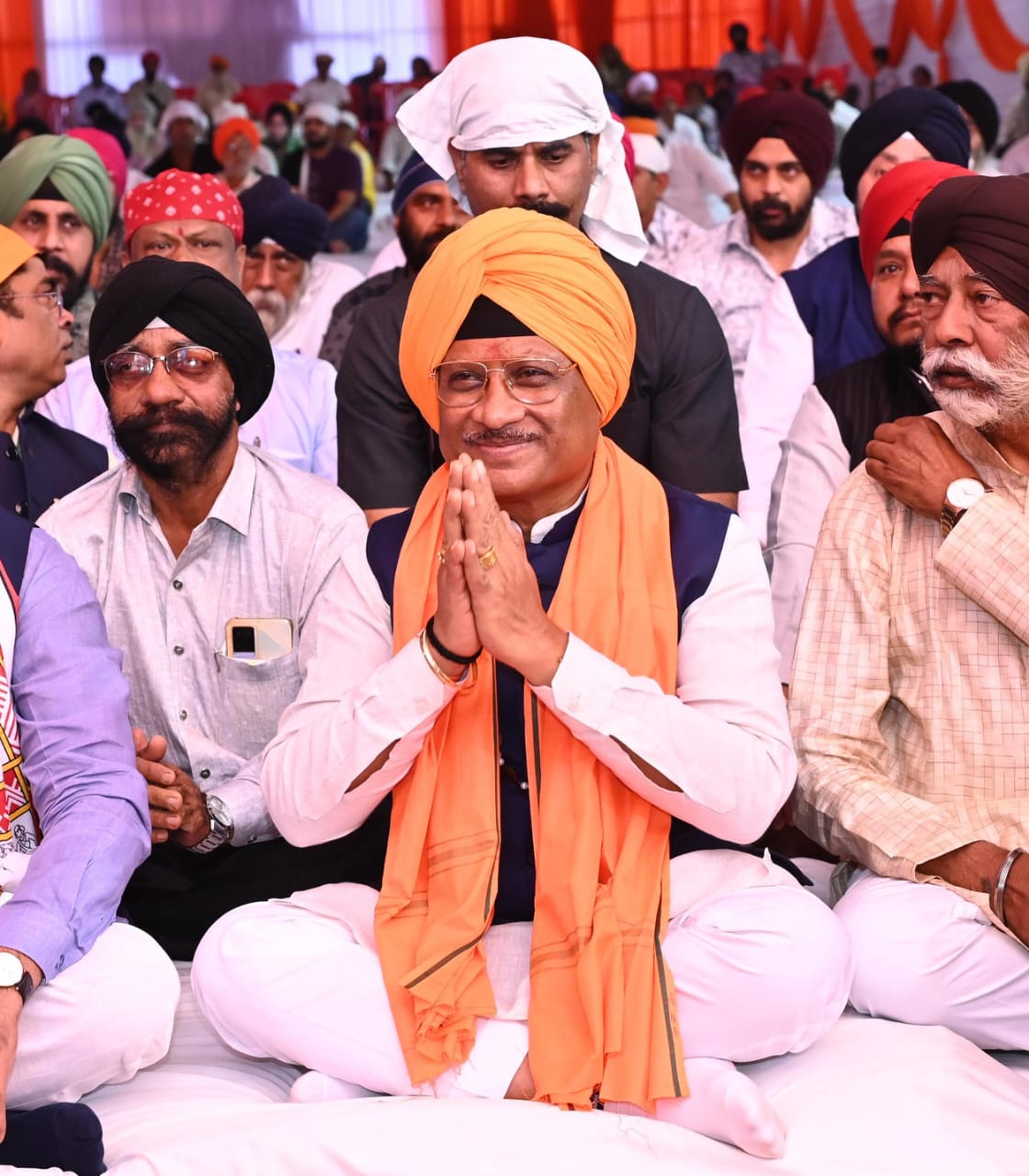 मुख्यमंत्री गुरुनानक जयंती के अवसर पर आयोजित प्रकाशपर्व में हुए शामिल