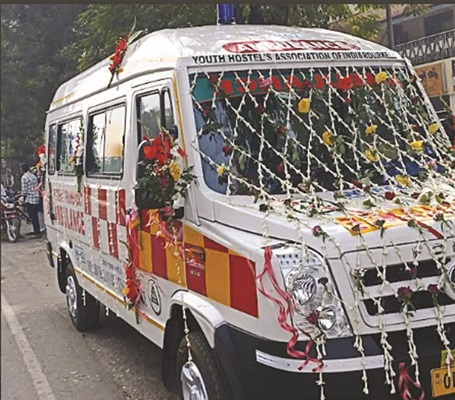 एनटीपीसी सेल पावर कंपनी राउरकेला यूनिट को प्रदान किये एम्बूलेंस