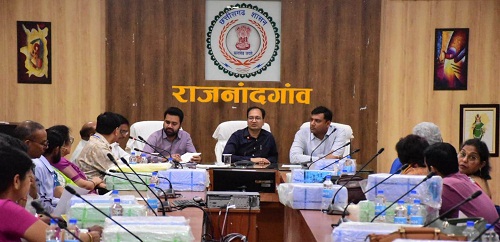 परीक्षा संचालन के लिए पीएससी द्वारा जारी दिशा-निर्देश एवं सुरक्षा का करें पालन : कलेक्टर