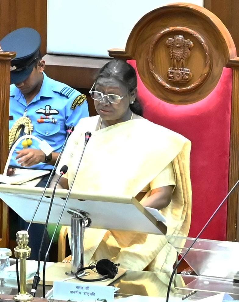  राष्ट्रपति मुर्मु का छत्तीसगढ़ विधान सभा में आह्वान: नारी सशक्तीकरण और समरसता से बनेगा श्रेष्ठ छत्तीसगढ़