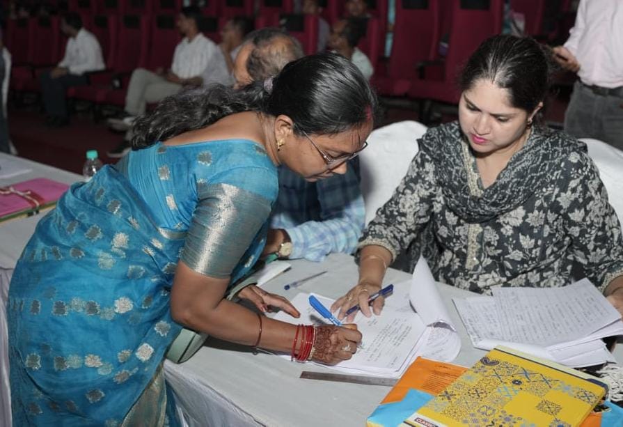  अतिशेष प्रधान पाठकों और सहायक शिक्षकों की काउंसिलिंग प्रक्रिया प्रारंभ