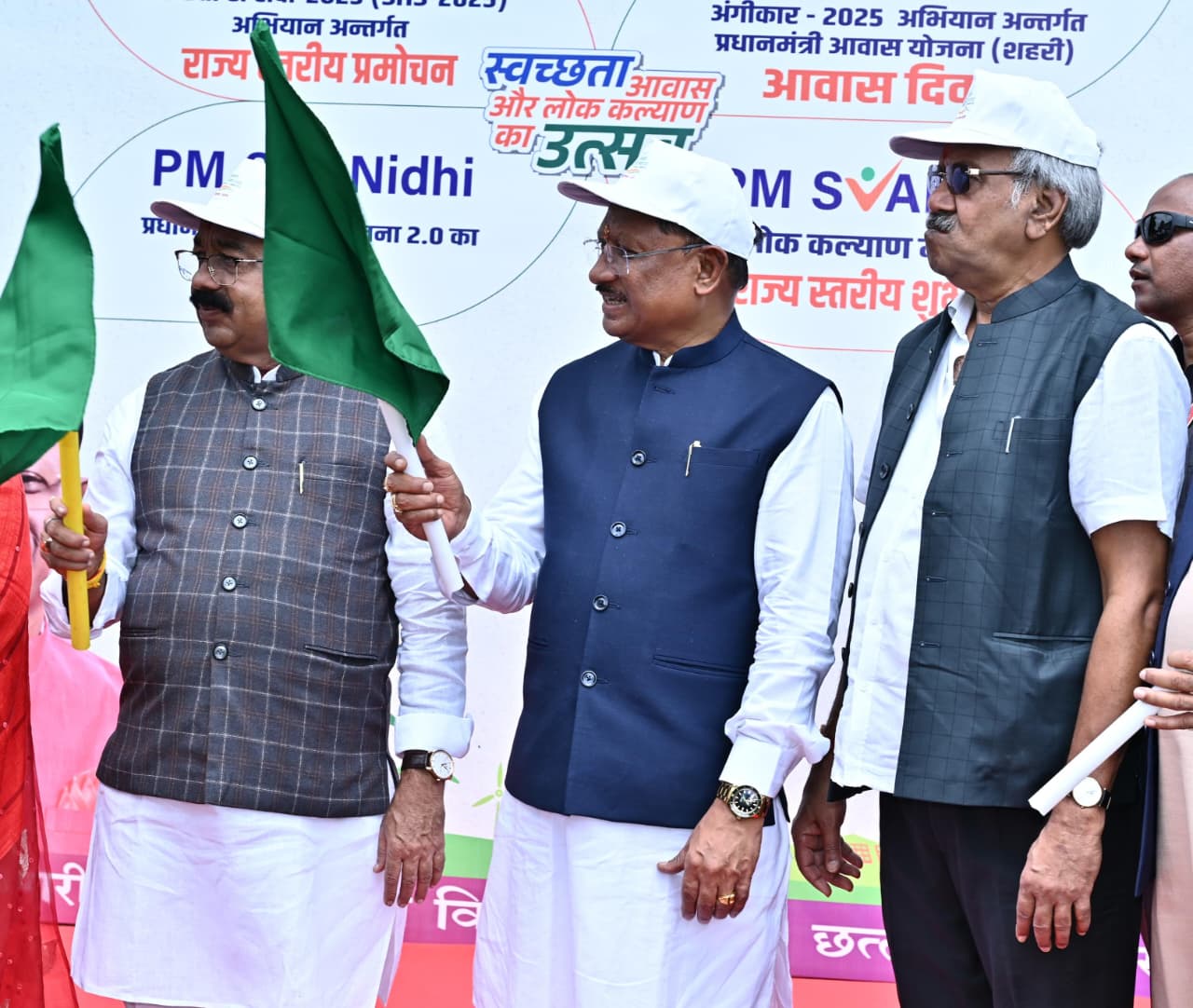 मुख्यमंत्री श्री विष्णुदेव साय ने प्रधानमंत्री श्री नरेंद्र मोदी के जन्मदिवस पर &lsquo;स्वच्छता ही सेवा पखवाड़ा 2025&rsquo; का किया शुभारंभ