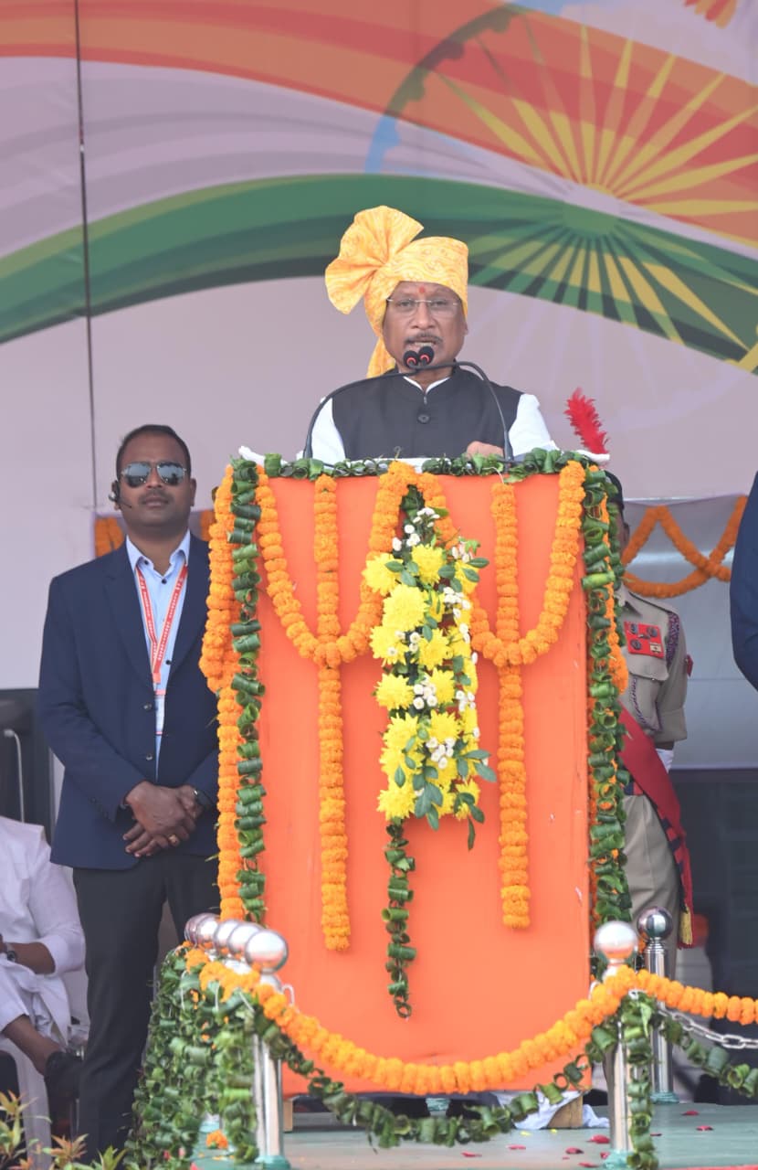 संविधान, लोकतंत्र और सुशासन के रास्ते विकसित छत्तीसगढ़ का निर्माण सरकार का संकल्प : मुख्यमंत्री श्री विष्णु देव साय 