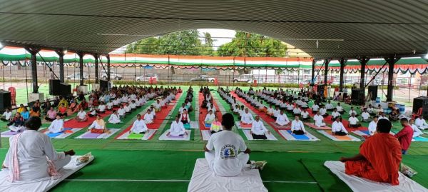 अंतर्राष्ट्रीय योग दिवस पर प्रदेशभर में हुए आयोजन