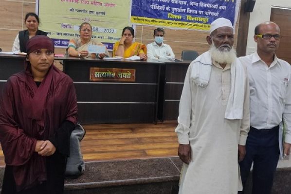 भरण-पोषण के मामले में आयोग की समझाईश पर हुआ समझौता