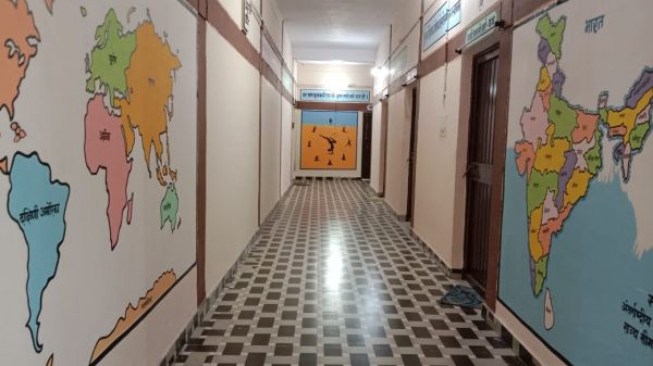 कुनकुरी के 100 सीटर बालिका छात्रावास को बनाया गया है मॉडल छात्रावास