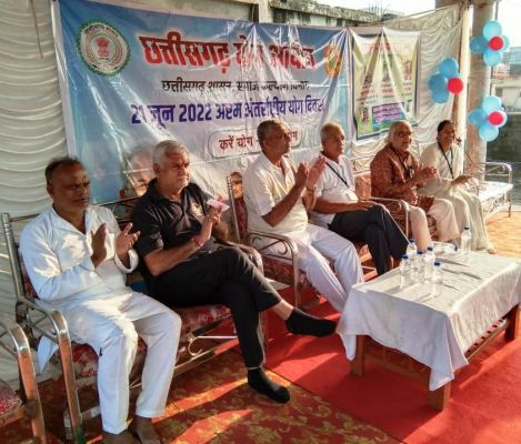 गोगांव में शुरू हुआ हास्य योग केंद्र