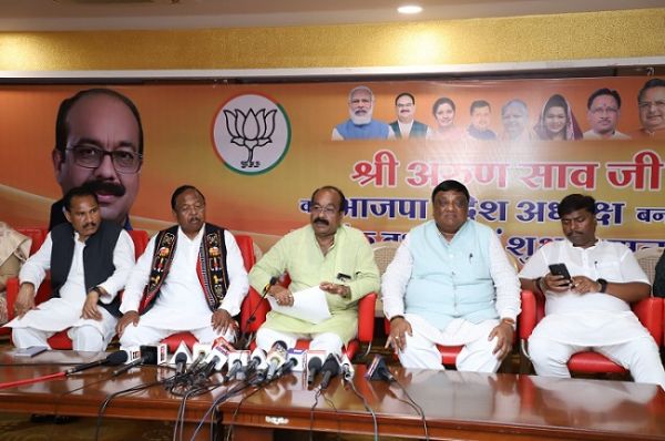 कांग्रेस की बदनीयती और लापरवाही से जनजाति समाज का आरक्षण छीना :भाजपा