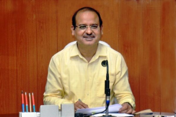 कलेक्टर ने किसानों से पैरादान करने की अपील