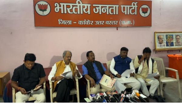 कलेक्टर-एसपी कांग्रेस पार्टी के कार्यकर्ता बन कर कार्य कर रहे हैं : बृजमोहन