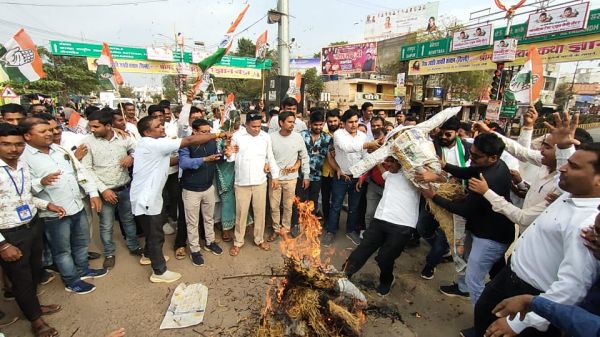 कानून के रखवालों पर भी हाथ डालने से नहीं डर रहे भाजपाई : कांग्रेस