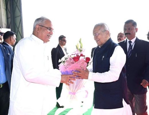 छत्तीसगढ़ के मनोनीत राज्यपाल विश्व भूषण हरिचंदन रायपुर पहुंचे