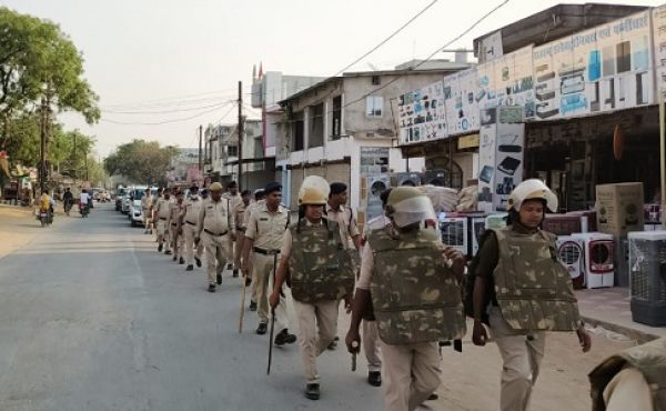 होली के मद्देनजर रायपुर में 1000 जवान तैनात, बने 60 चेक पाइंट