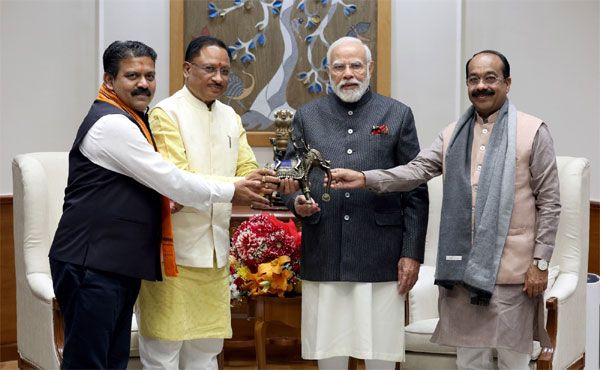  दिल्ली में प्रधानमंत्री से मिले छत्तीसगढ़ के मुख्यमंत्री