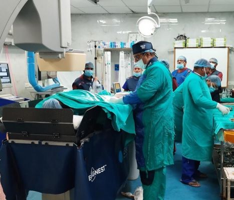 मेकाहारा के डॉक्टरों ने 4 साल की मासूम को पेसमेकर लगाकर नई जिंदगी...