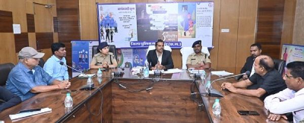 नवीन कानूनों के संबंध में जन जागरूकता लाने जिले के मीडियाकर्मियों को दी गई जानकारी