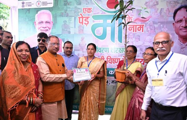 मुख्यमंत्री श्री विष्णु देव साय की पहल पर जशपुर जिले में 12 सड़क मार्गों का कराया जाएगा निर्माण और उन्नयन कार्य