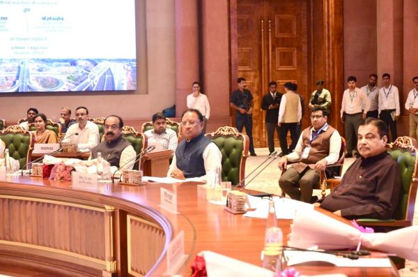  छत्तीसगढ़ को केंद्रीय परिवहन मंत्री की सौग़ात, सड़कों के विकास के लिए 11 हजार करोड़ की मंजूरी