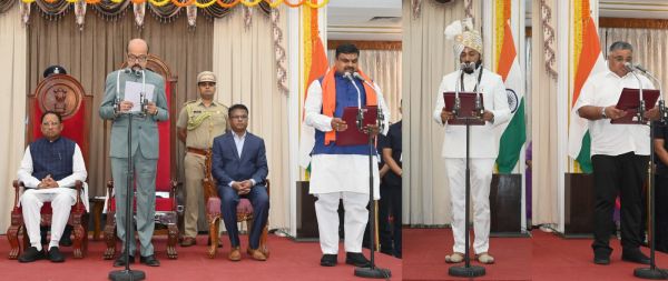 राज्यपाल श्री डेका ने दिलाई मंत्रियों को शपथ