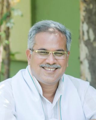 सरकार बताये 14वां मंत्री बनाने की विधिवत अनुमति कब लिया गया - भूपेश बघेल