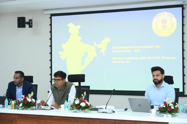 आम जनता को मिले जीएसटी की घटी दरों का लाभ - वित्त मंत्री ओ. पी. चौधरी