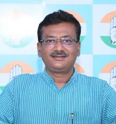 बिना टोकन किसान 15 नवम्बर को कैसे बचेंगे धान? सोसायटी में हड़ताल, सरकार जानबूझकर किसानों को कर रही परेशान-धनंजय सिंह ठाकुर