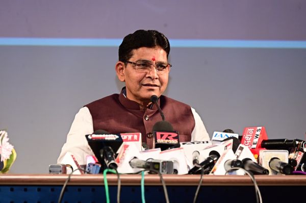 रेरा का सख्त रुख: स्वीकृत ले-आउट से विचलन पर &ldquo;वॉलफोर्ट एलेन्सिया&rdquo; परियोजना के प्रमोटर पर 10 लाख रुपये का जुर्माना