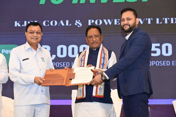 उद्योग और श्रम विभाग के आपसी समन्वय से संवर रहा है - छत्तीसगढ़