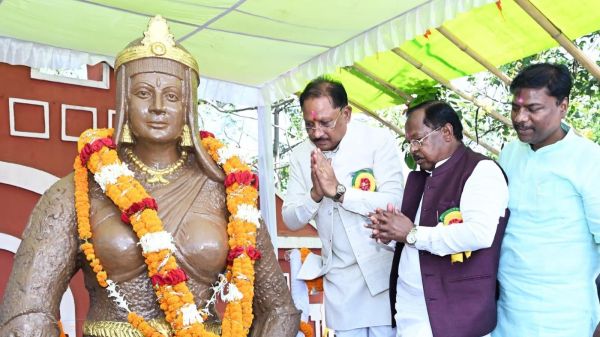 वीरांगना रानी दुर्गावती का शौर्य और बलिदान राष्ट्र की प्रेरणा का अमर स्रोत : मुख्यमंत्री श्री विष्णुदेव साय