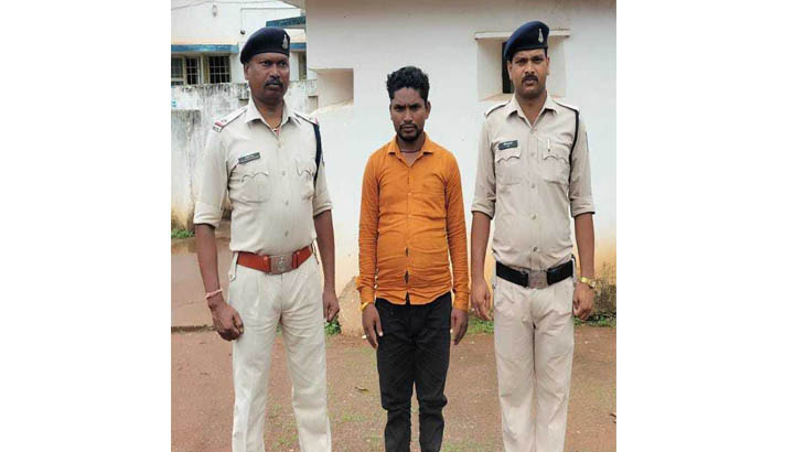 सट्टा पट्टी लिखते 1 आरोपी गिरफ्तार, 2120 रुपए नकद व सट्टा पत्ती जब्त