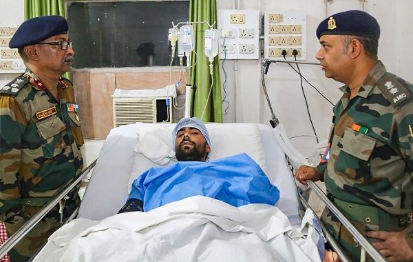 पाकिस्तानी सेना ने बनाई थी बड़े हमले की साजिश, गिरफ्तार आतंकवादी ने उगले राज...