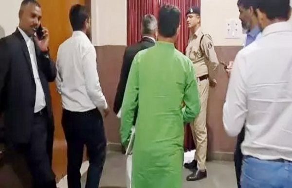 सूर्यकांत तिवारी गिरफ्तार : कोर्ट परिसर सरेंडर करने पहुंचा था, ED ने किया अरेस्ट; 12 दिन की मिली रिमांड