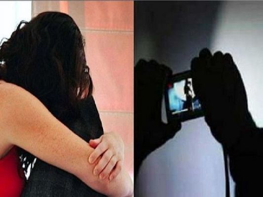 सोशल मीडिया से युवक की दोस्ती पड़ी भारी, आबरू लूटा फिर किया पैसे की मांग